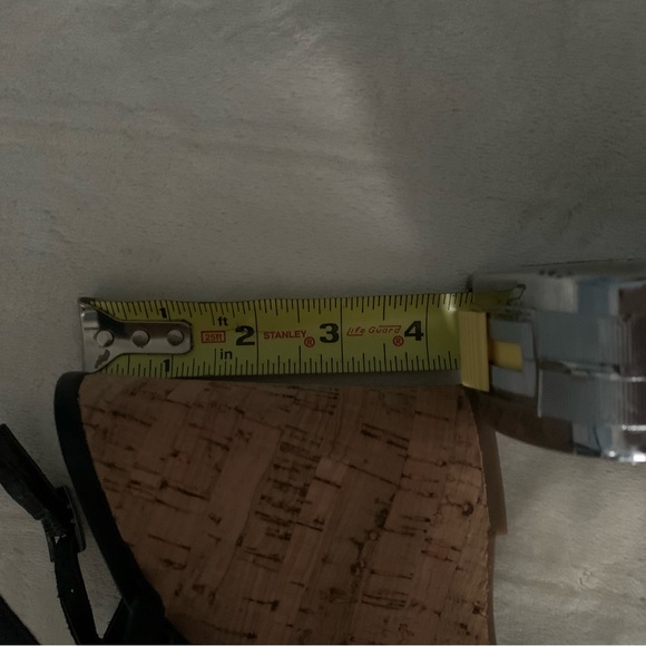 🖤✨ Black Leather Wedge Sandals✨🖤 - Picture 8 of 8